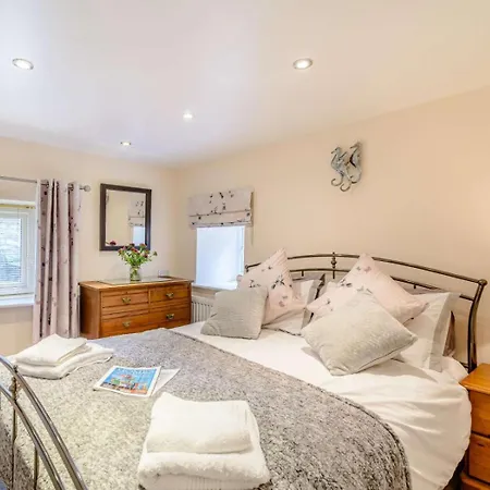 1 Bed In Harrogate Oc-88520 * פאטלי ברידג'